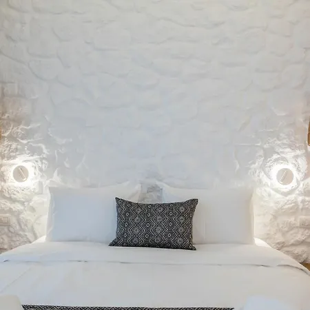 Мини-отель Bohemia Luxury Living Ханиоти